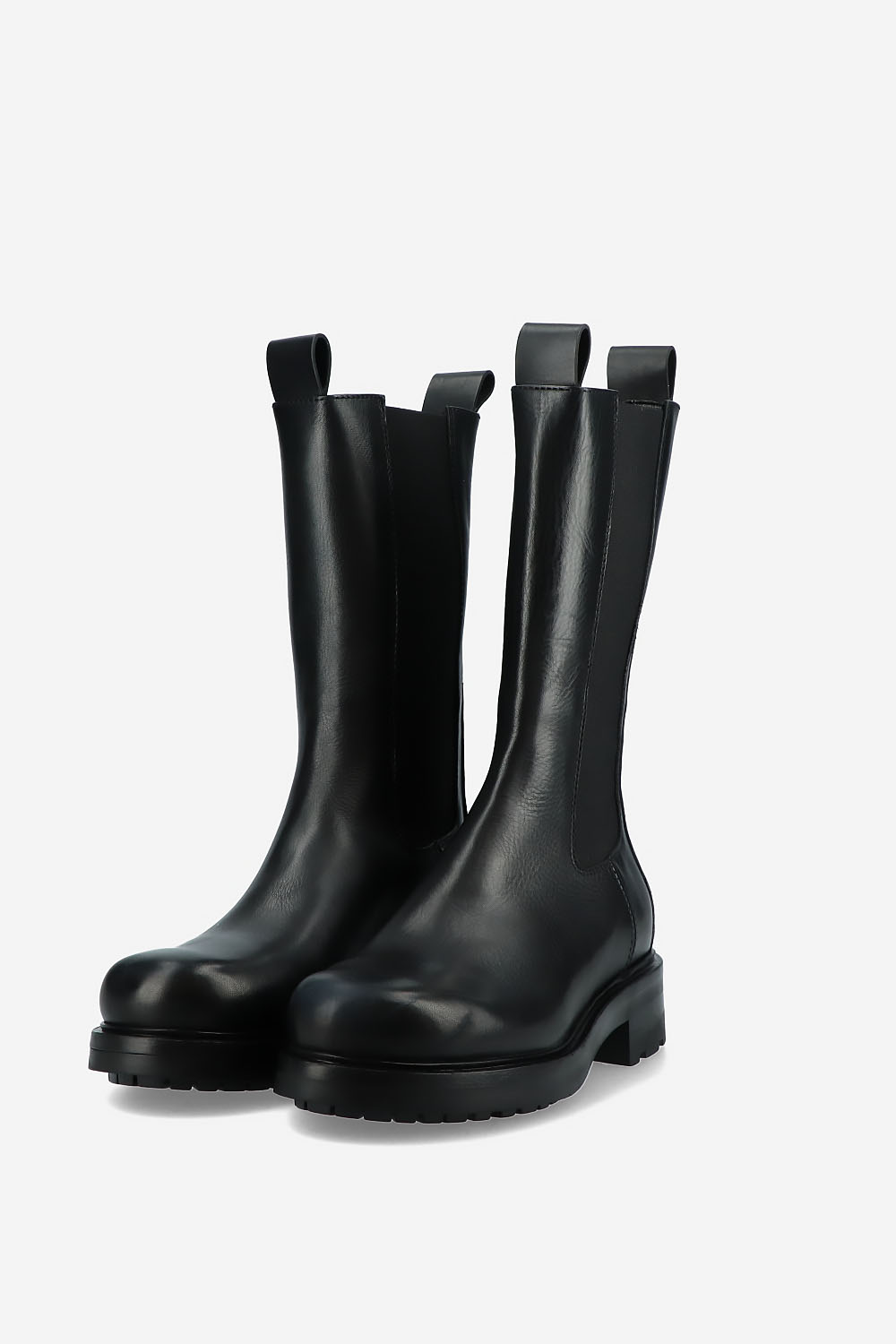 Leather chelsea boots