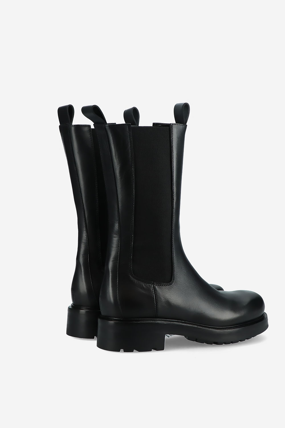 Leather chelsea boots