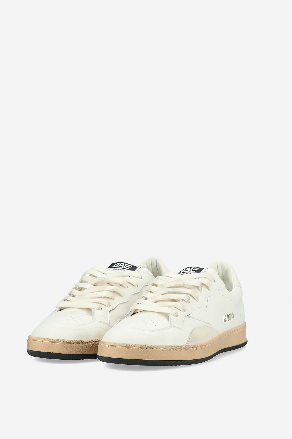 D205 leather sneakers