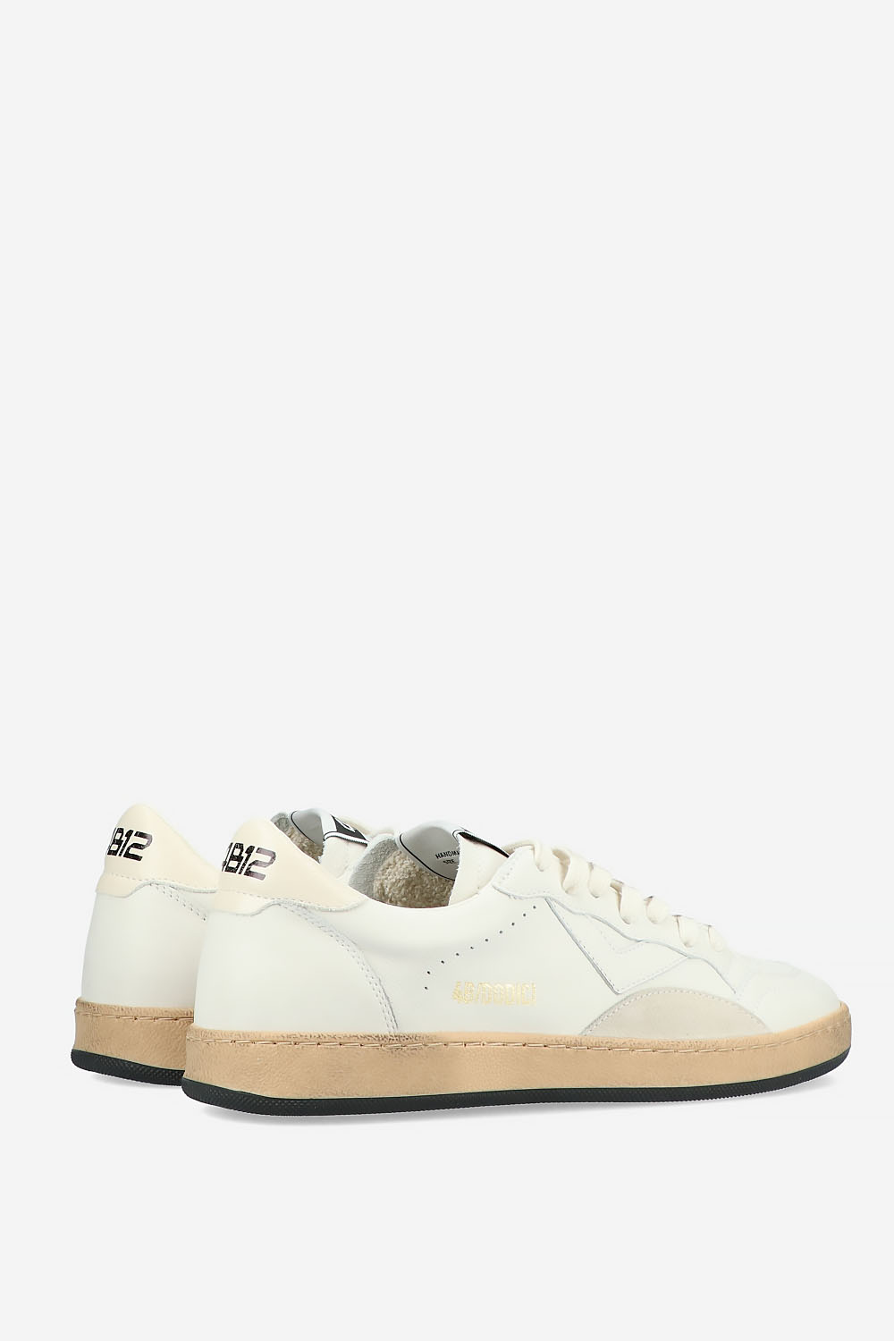 D205 leather sneakers