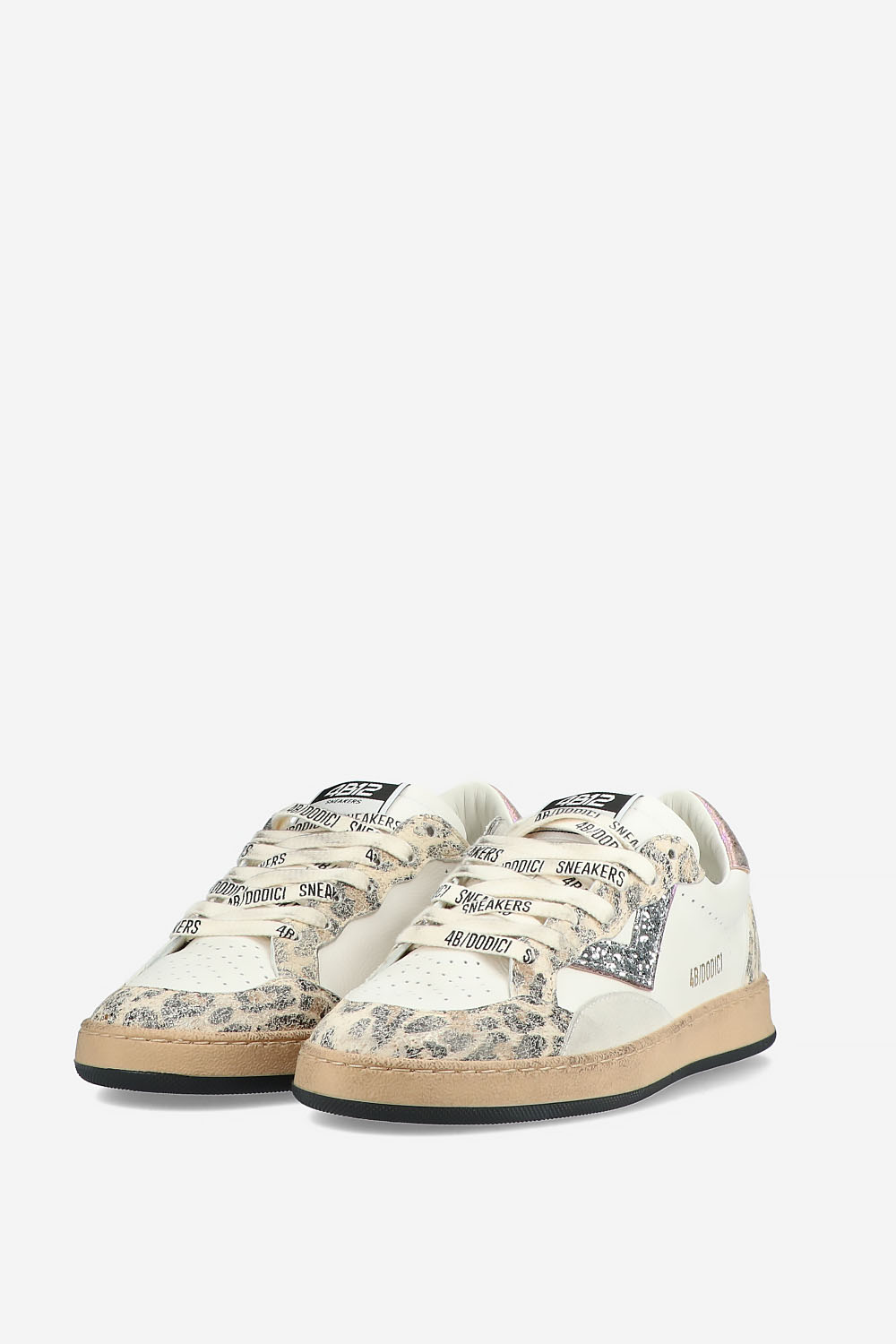 D206 leather sneakers