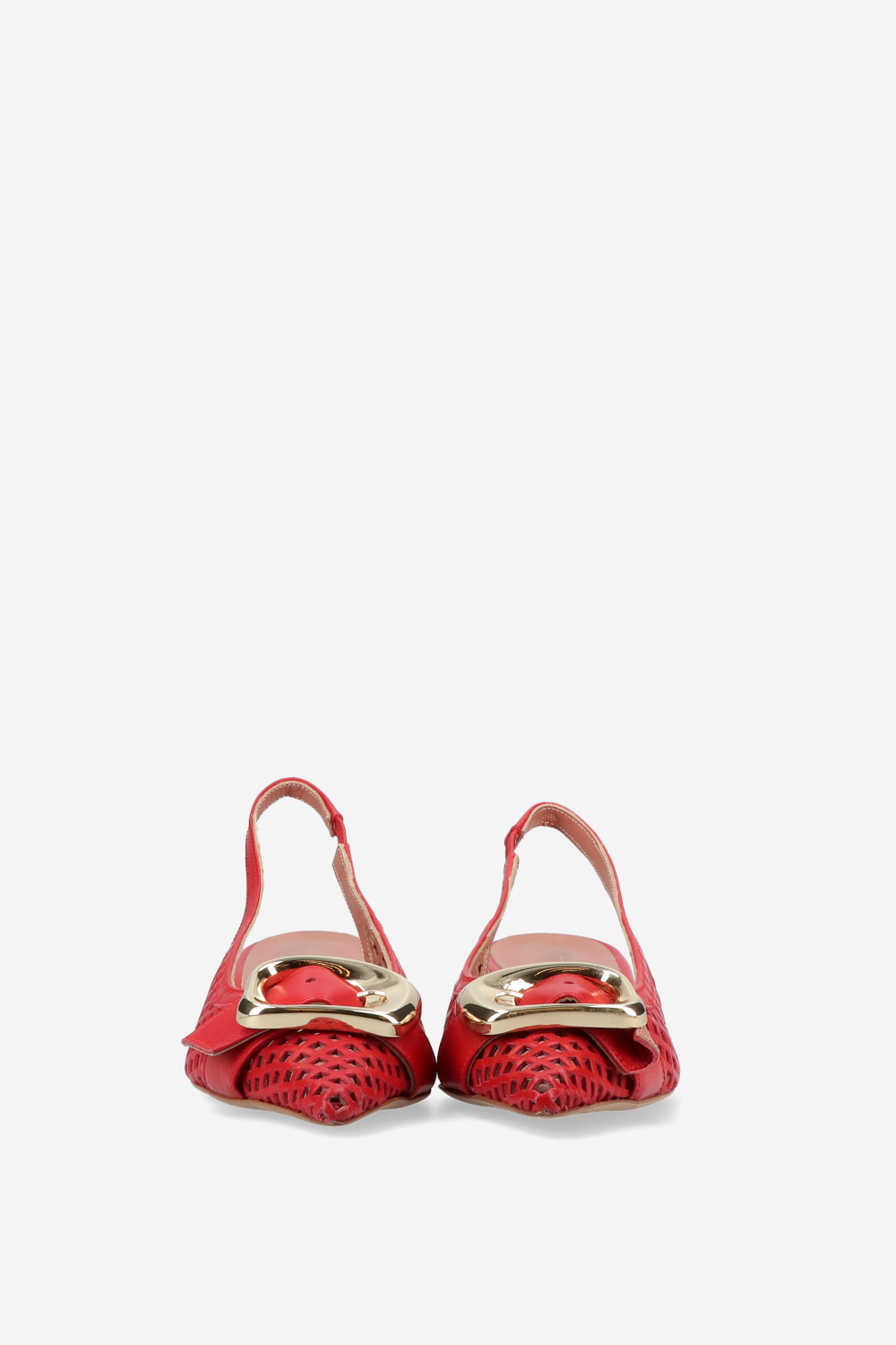 Perforated buckled slingbacks