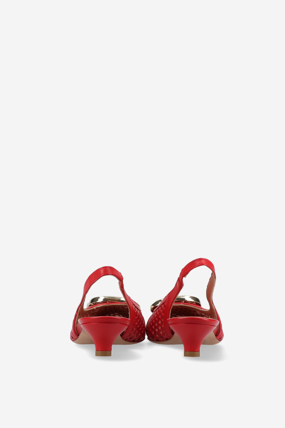 Perforated buckled slingbacks