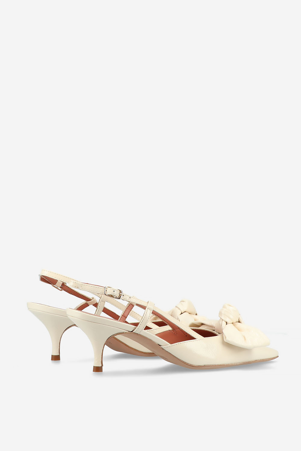 Bow heeled leather slingbacks