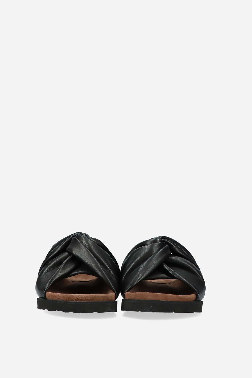 Fallin’ leather sandals