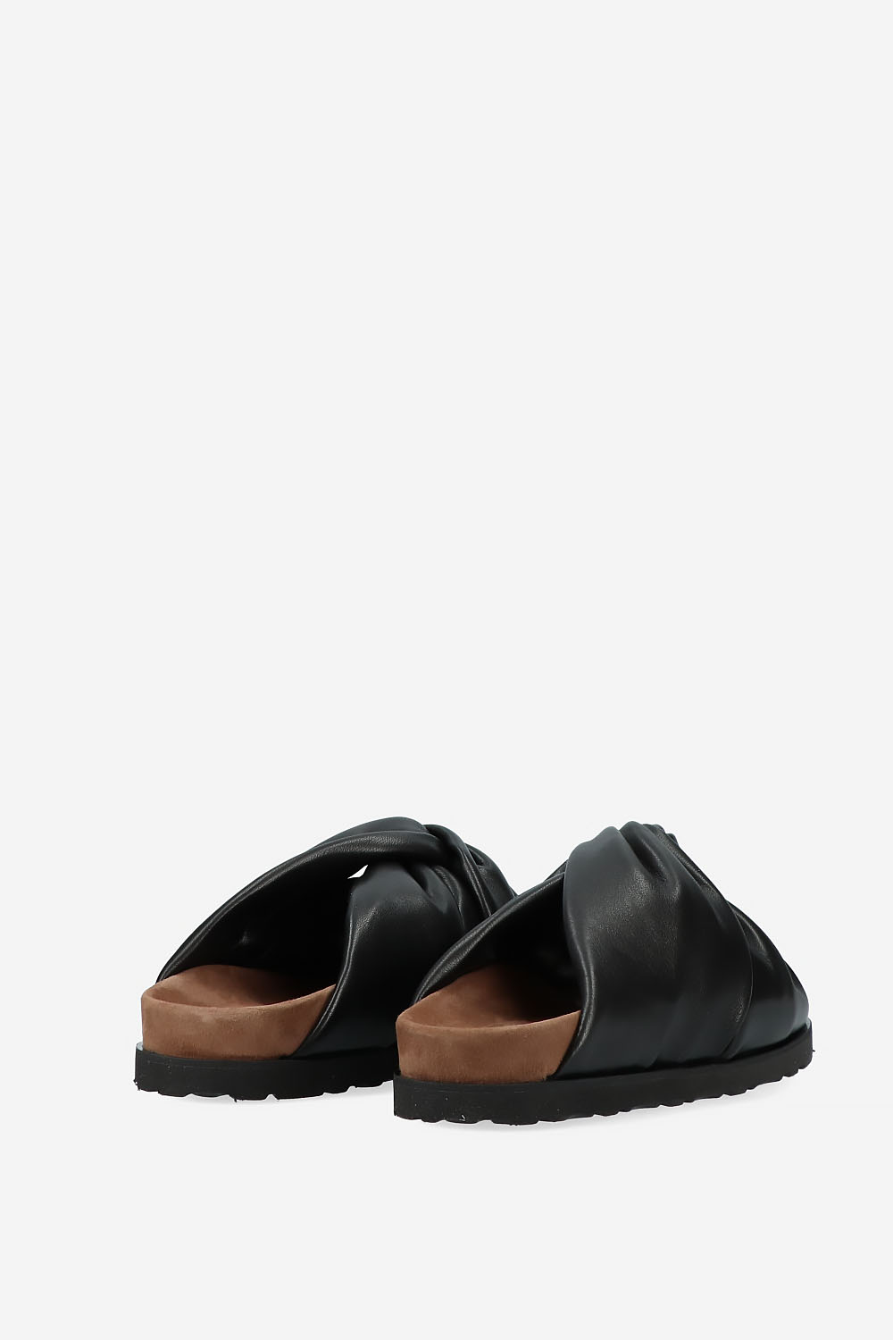 Fallin’ leather sandals