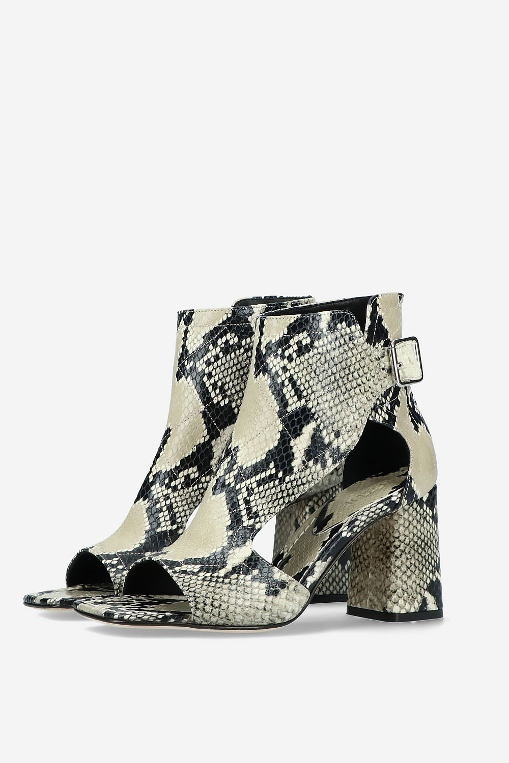 Higer Lover leather heels