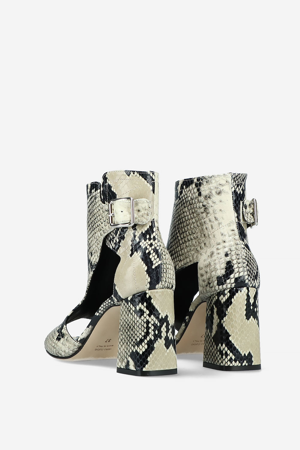 Higer Lover leather heels