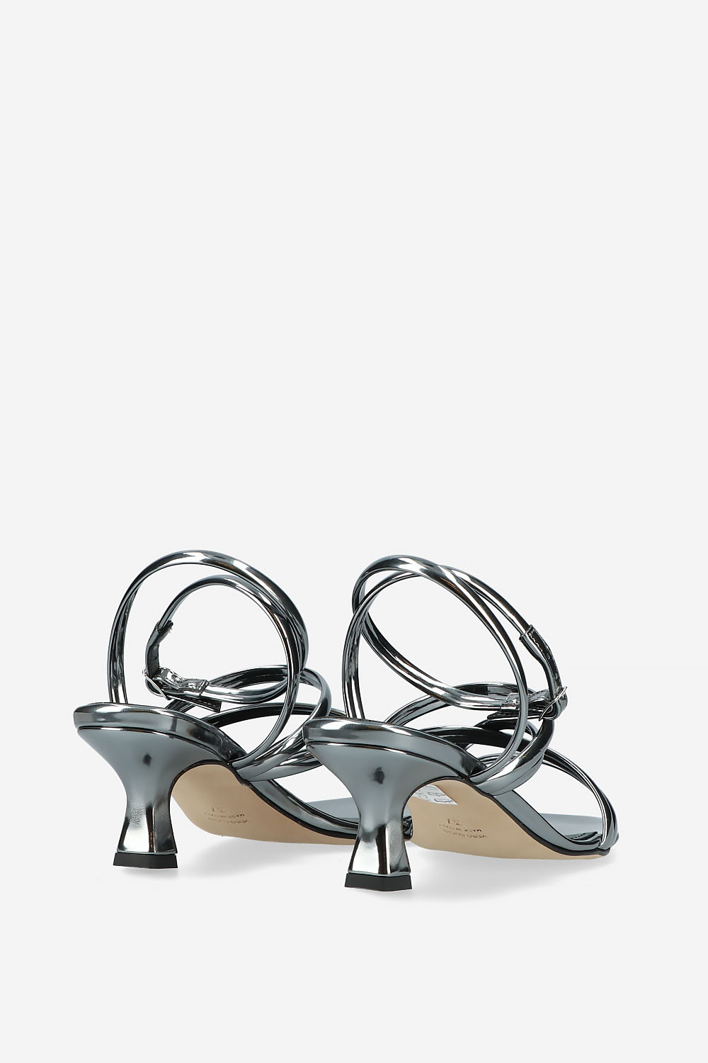 Confessions metallic sandals