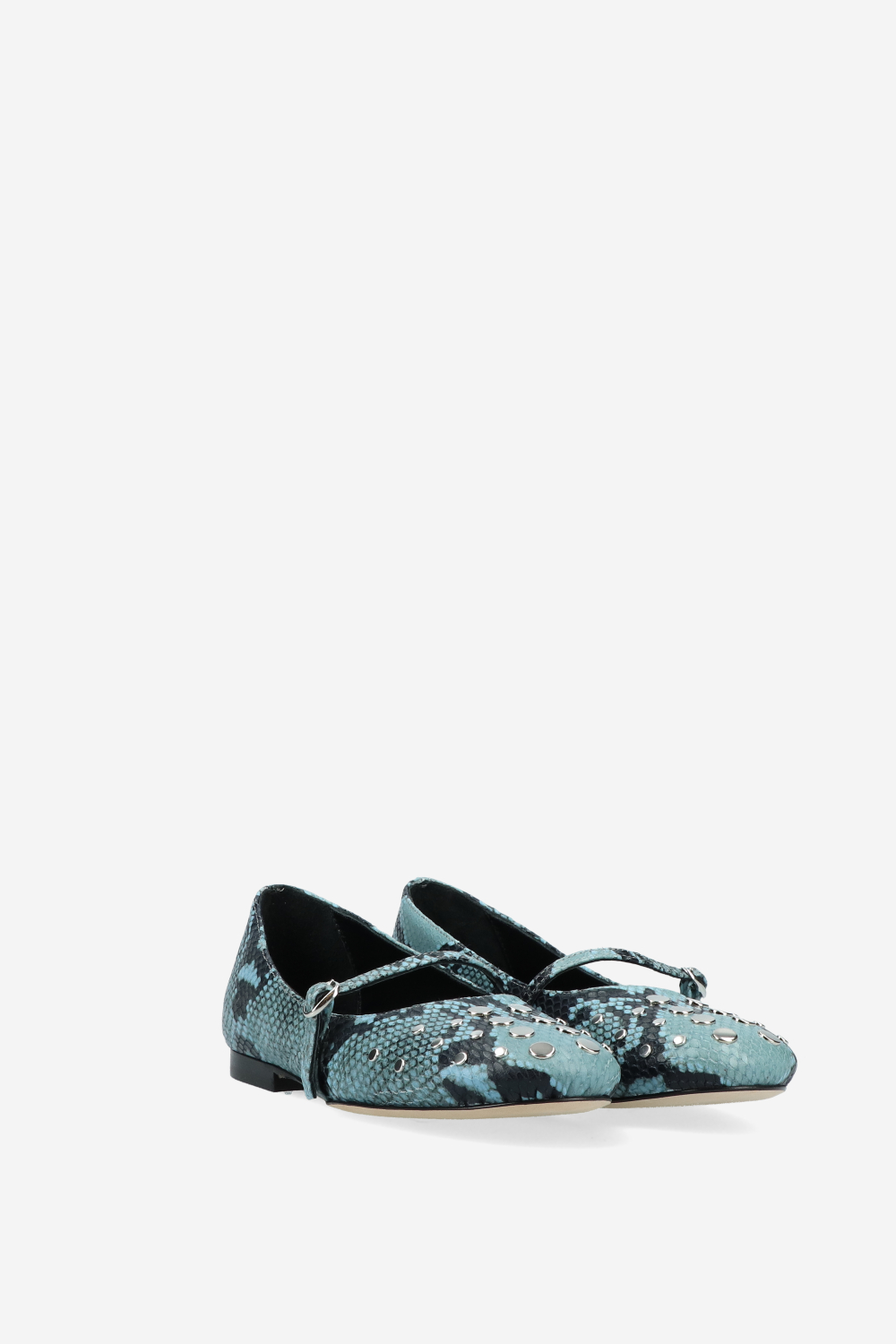 Robbery pitone studded ballerinas
