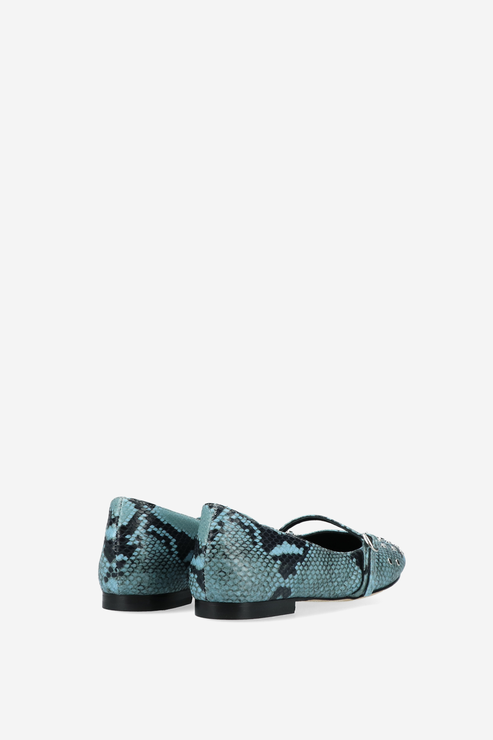 Robbery pitone studded ballerinas