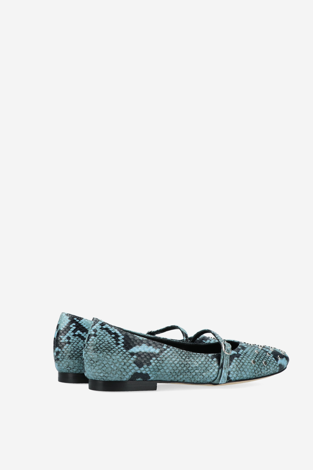 Robbery pitone studded ballerinas