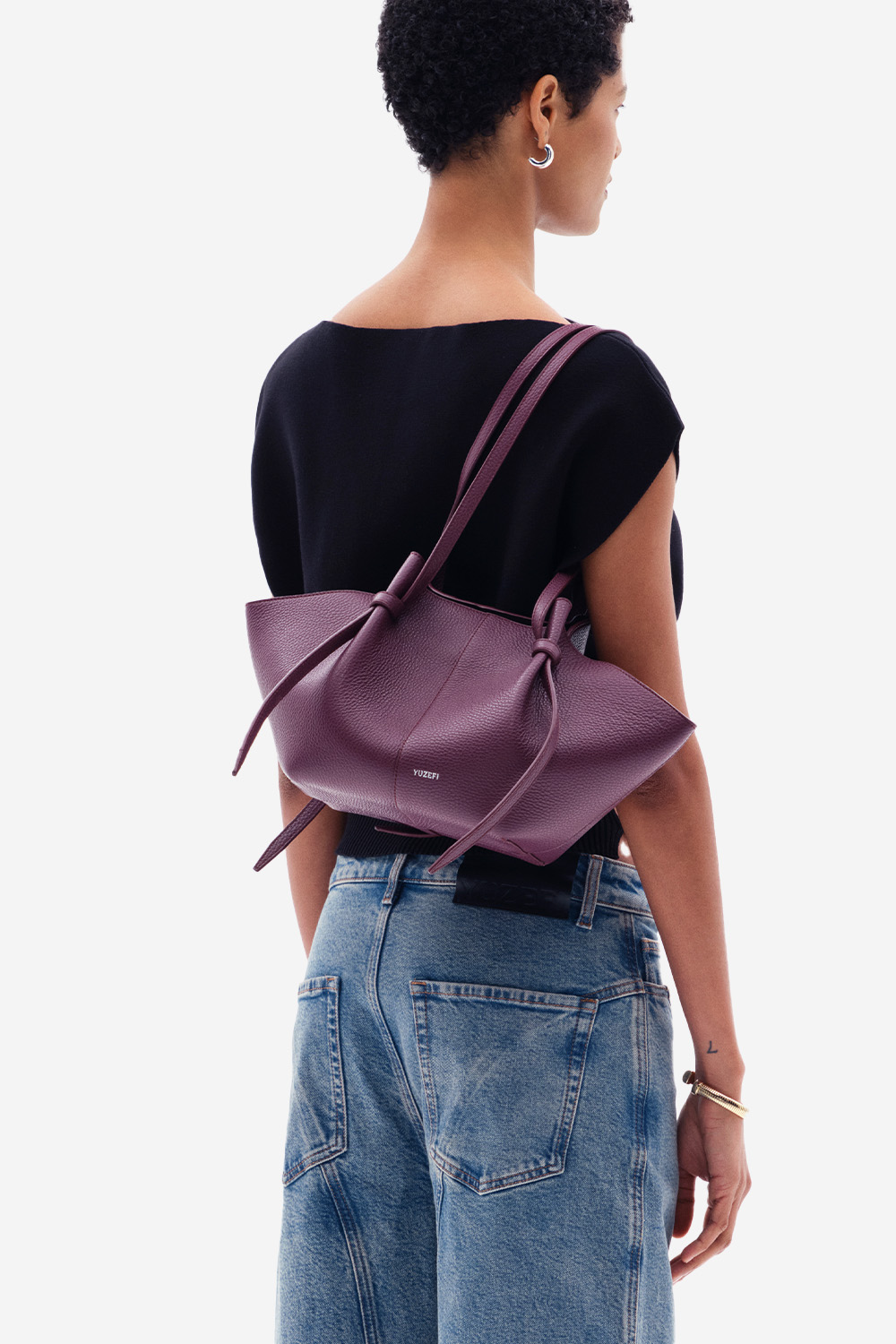 Mochi pebble grain leather shoulder bag