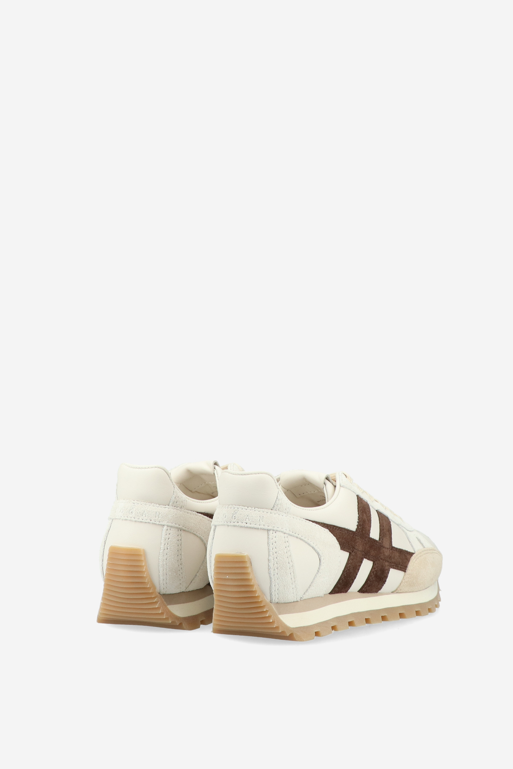 H671 leather sneakers