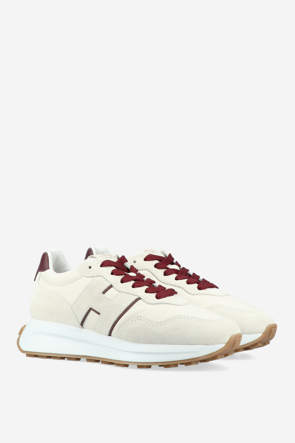 H641 H patch suede sneakers