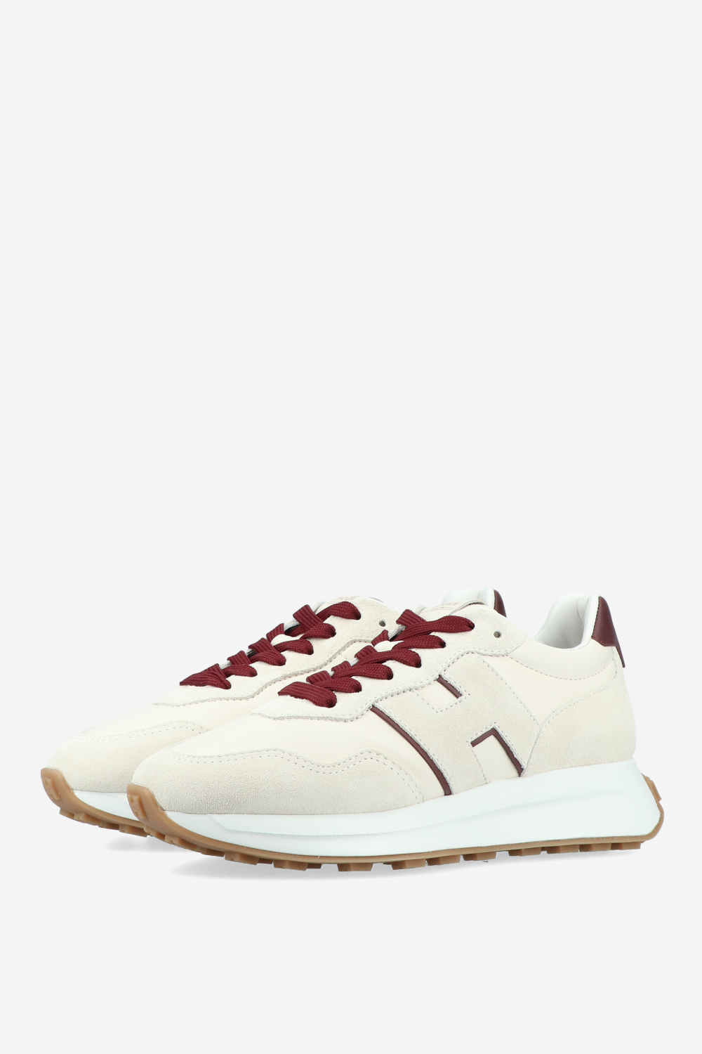 H641 H patch suede sneakers