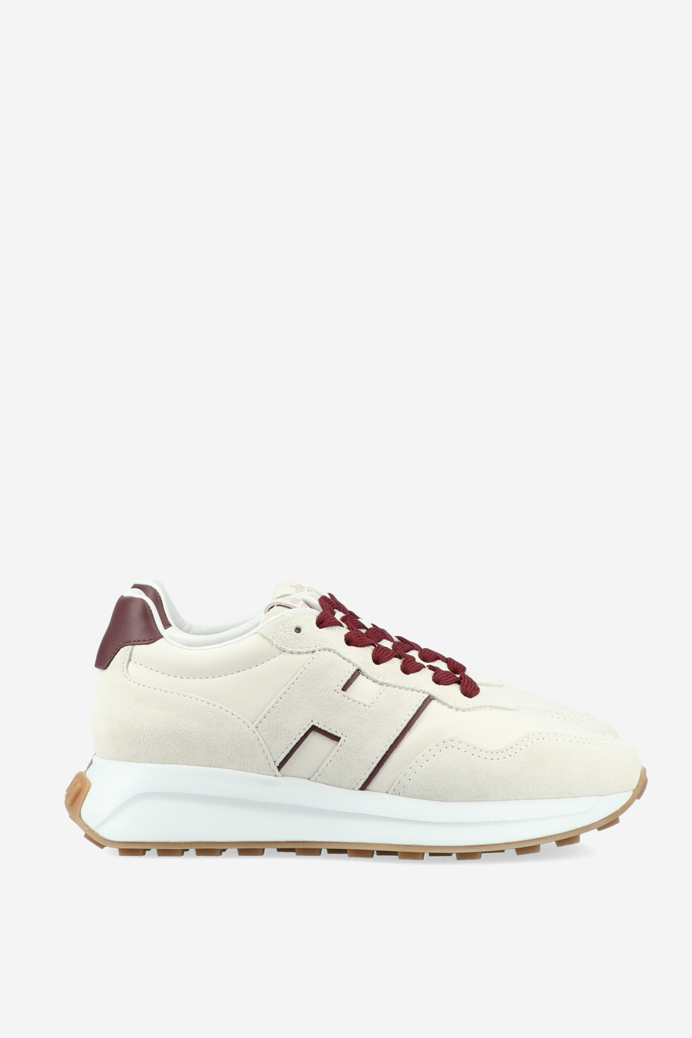 H641 H patch suede sneakers