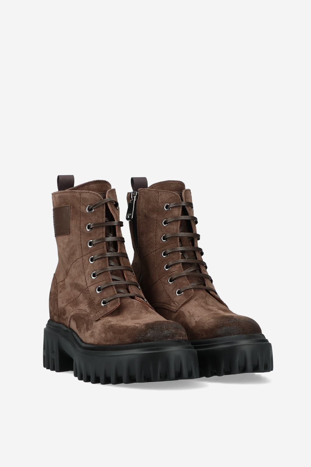 H700 suede platform boots