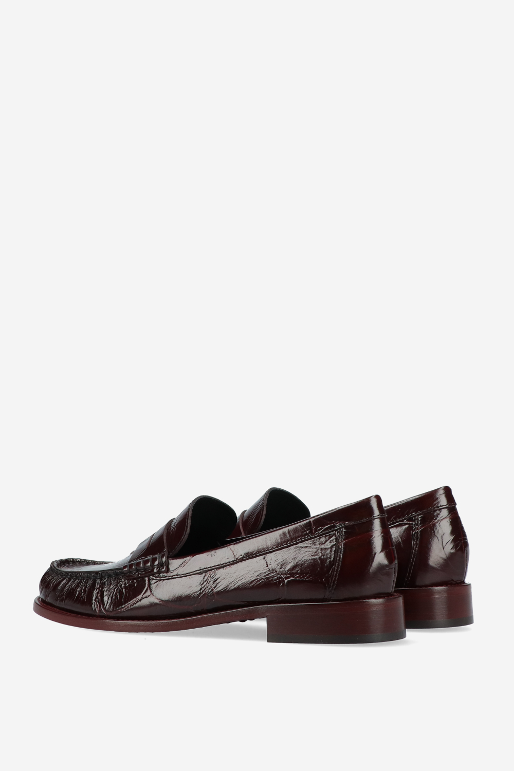 Dylan croco embossed loafers
