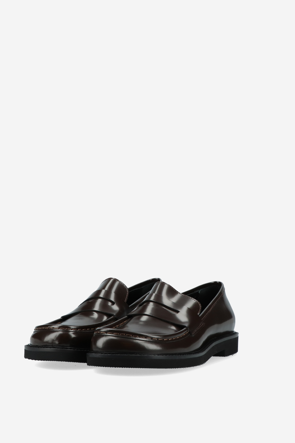 Polished leather loafers