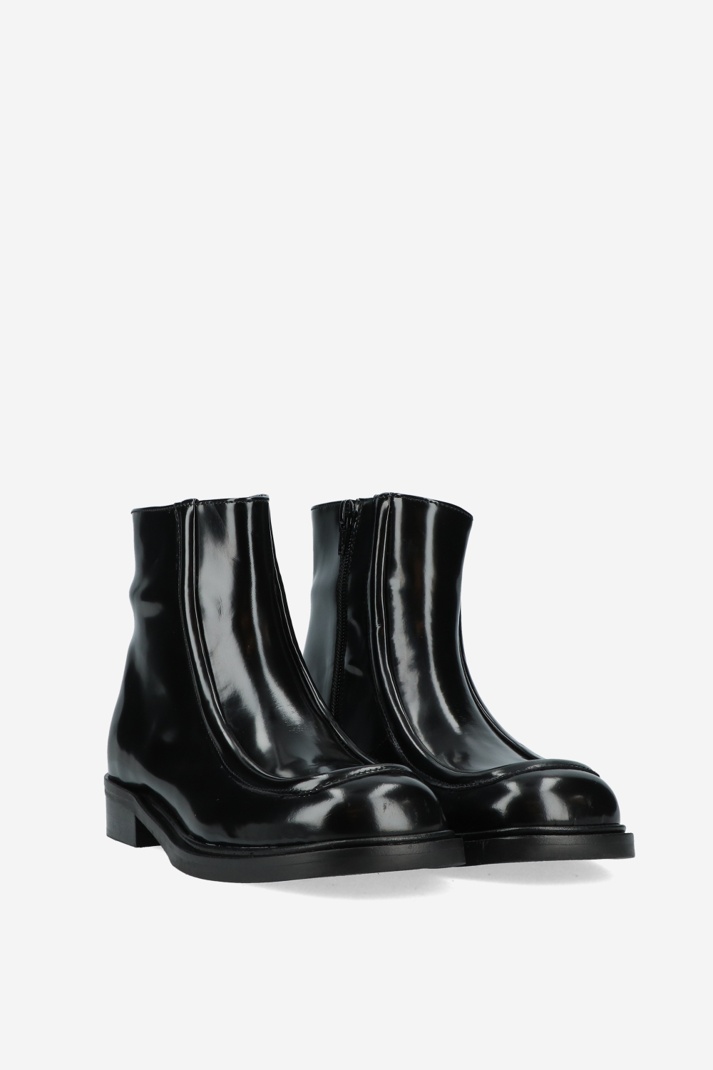 Polished leather ankle boots