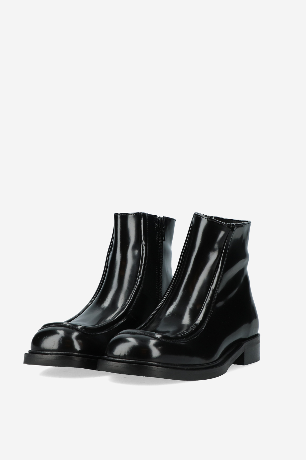 Polished leather ankle boots