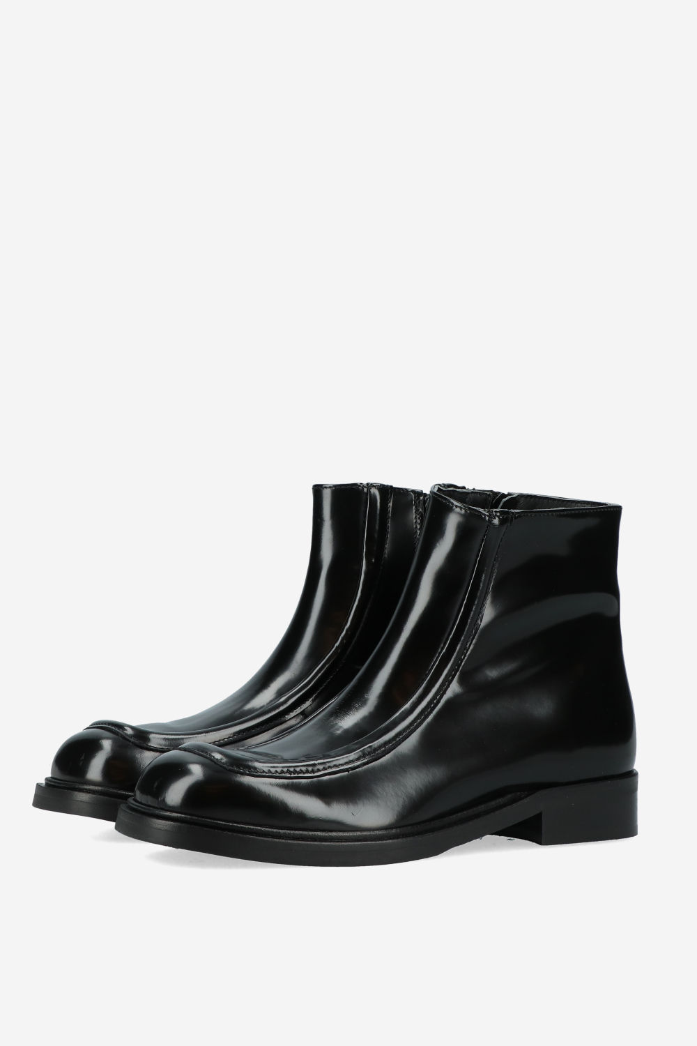 Polished leather ankle boots
