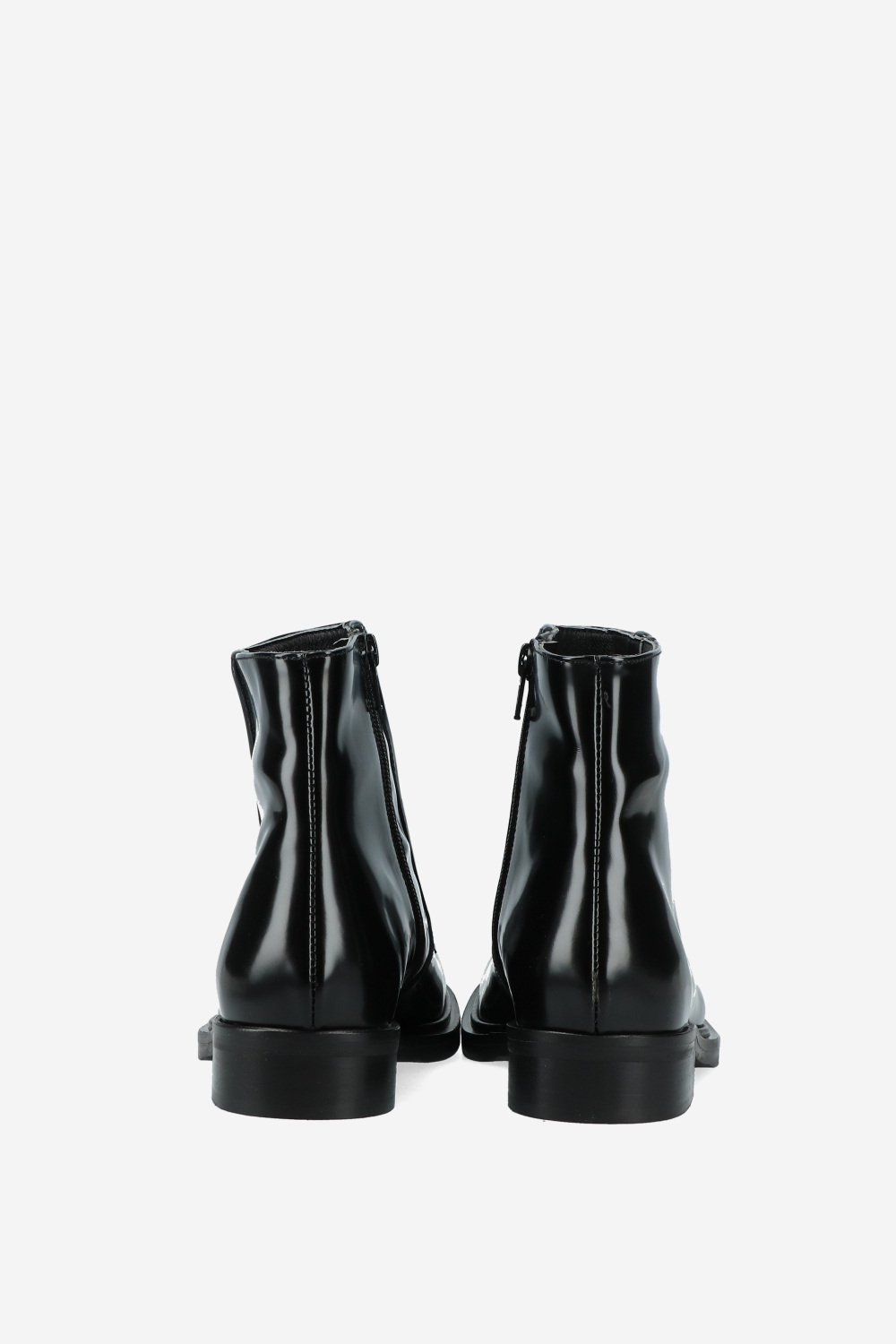 Polished leather ankle boots