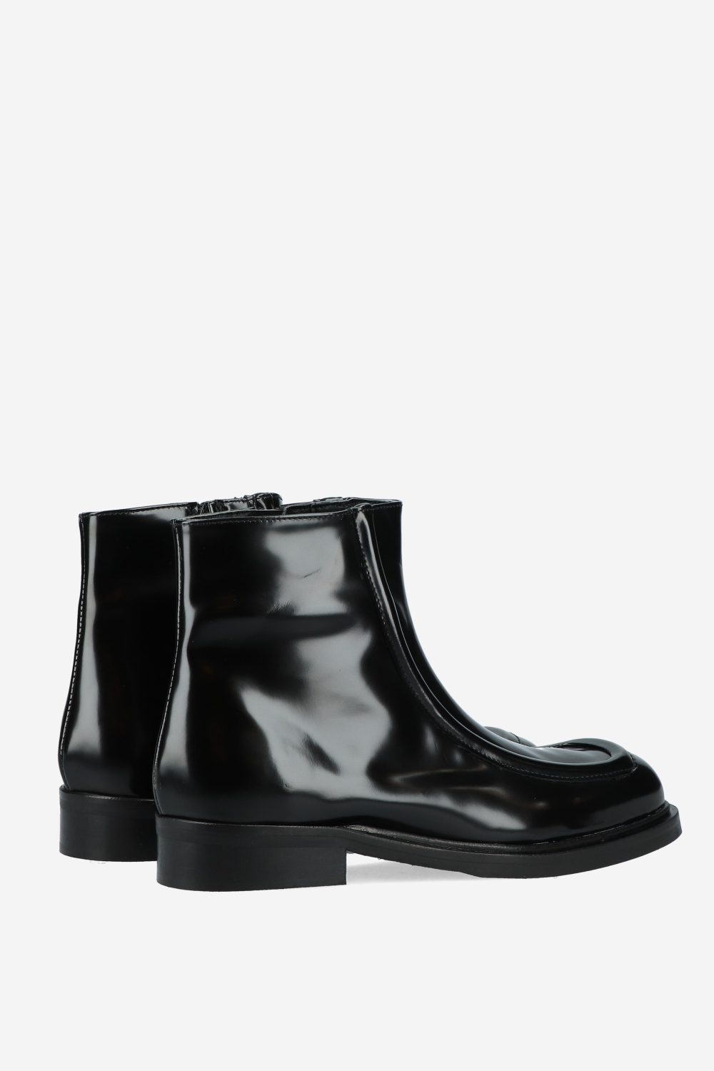 Polished leather ankle boots