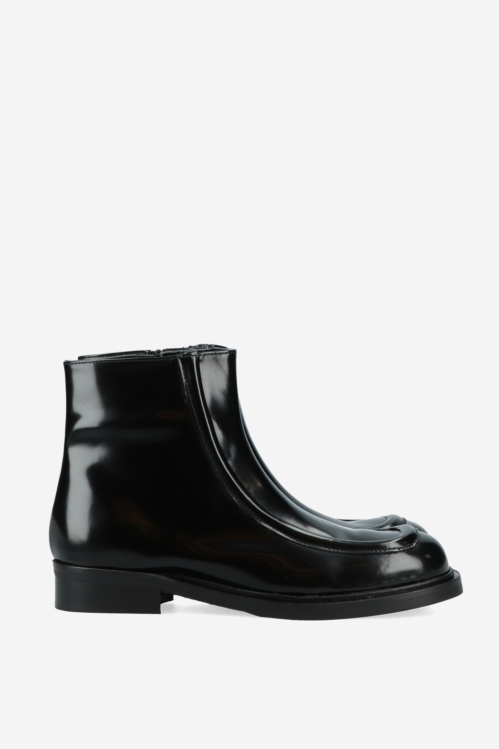 Polished leather ankle boots