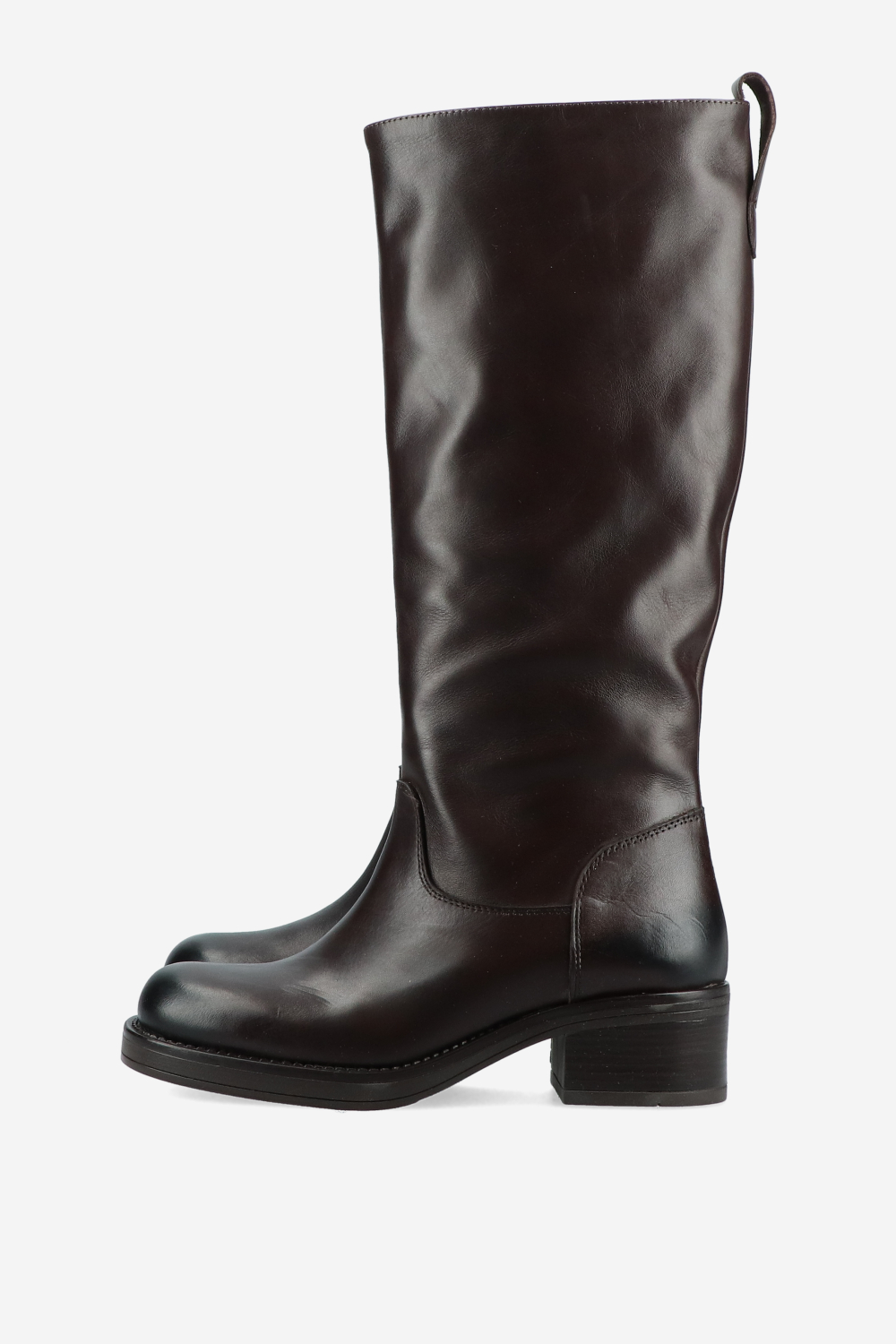 Knee-high leather boots