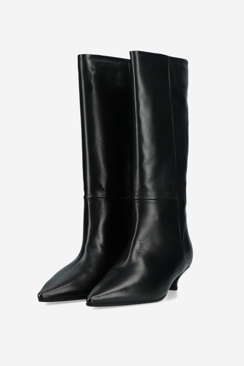 Slouchy leather boots