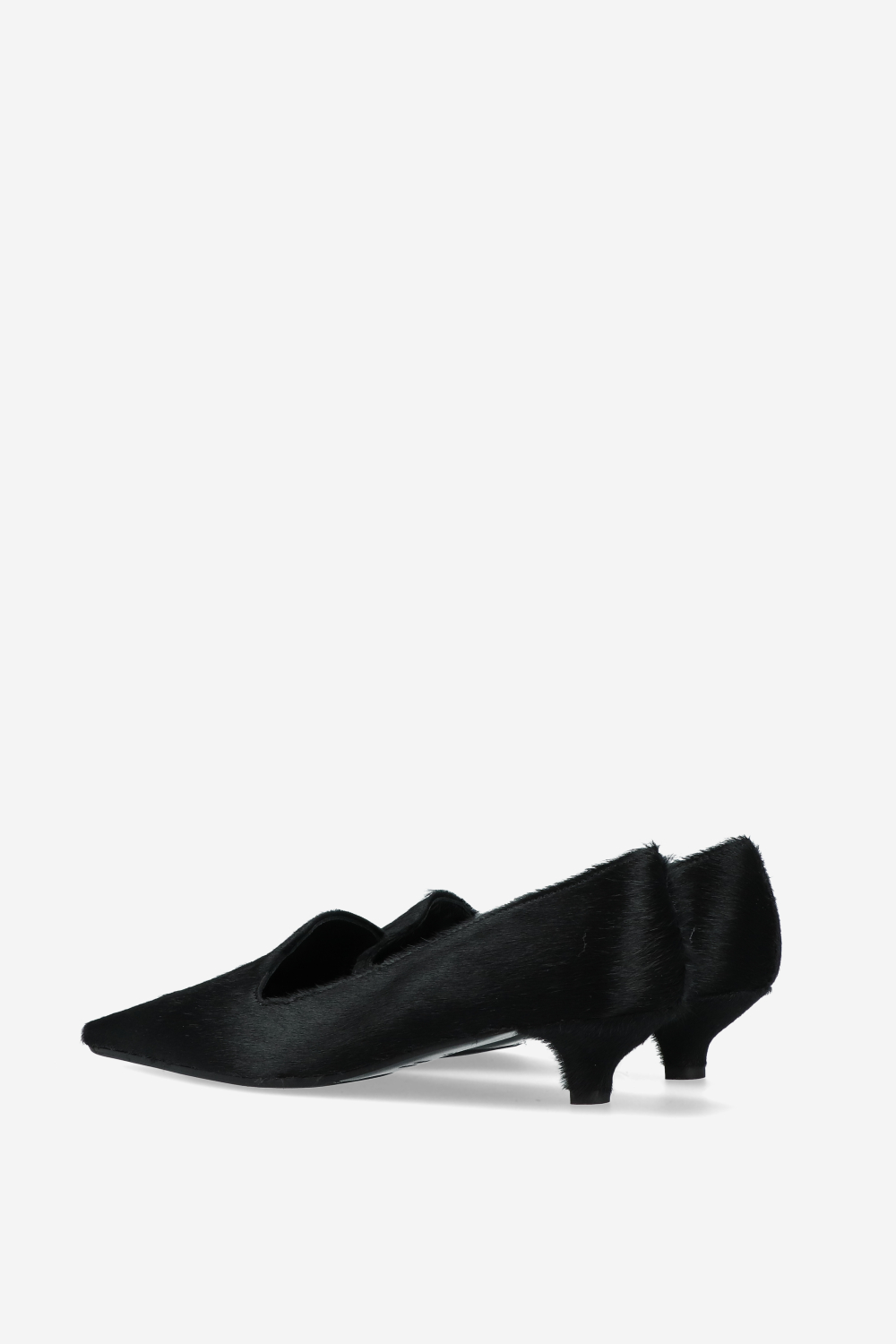 Pointed-toe pony hair pumps