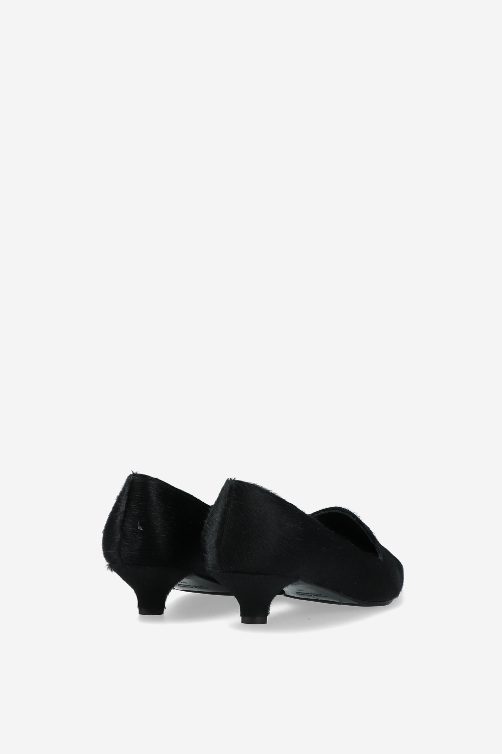 Pointed-toe pony hair pumps