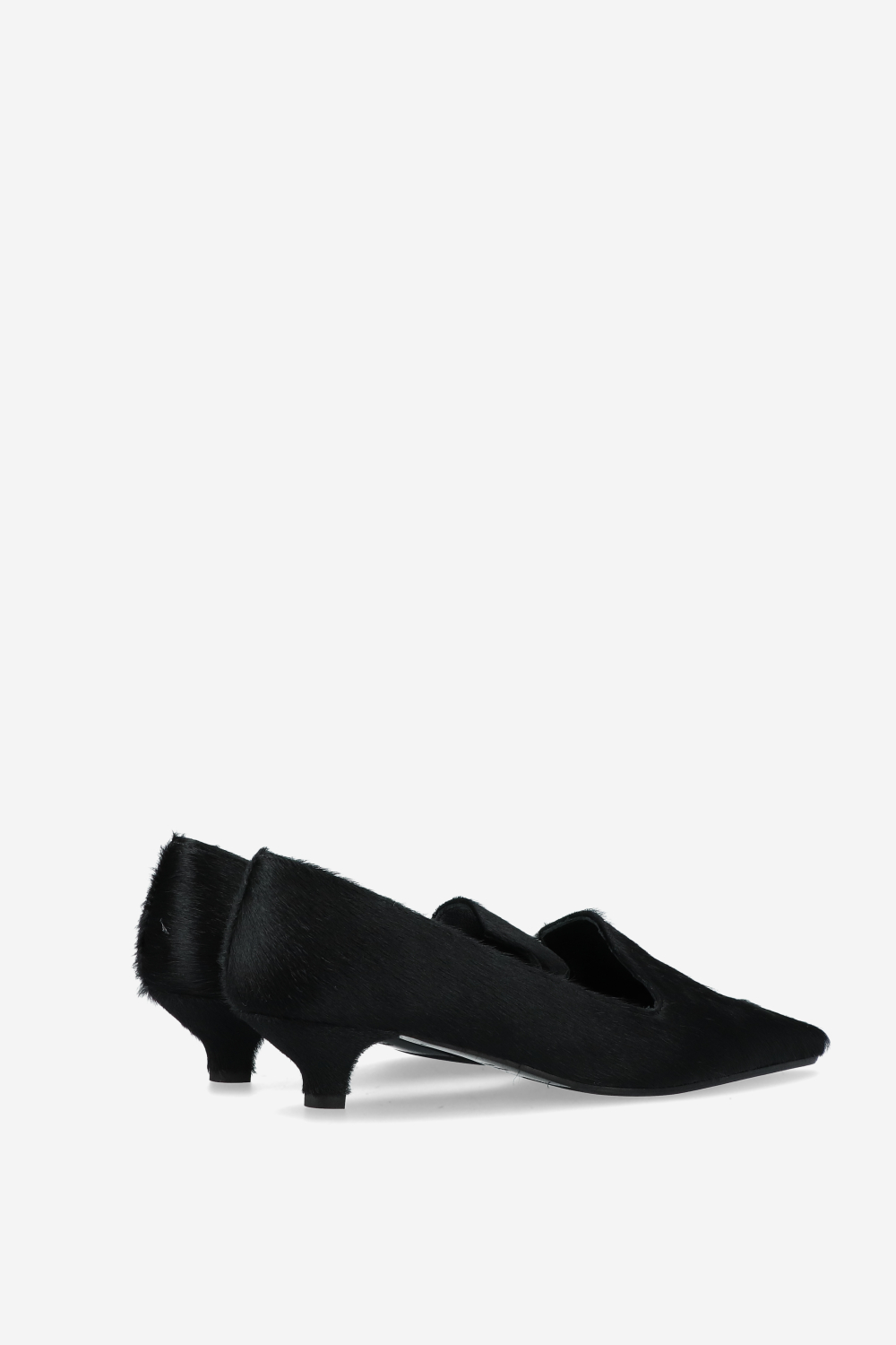 Pointed-toe pony hair pumps
