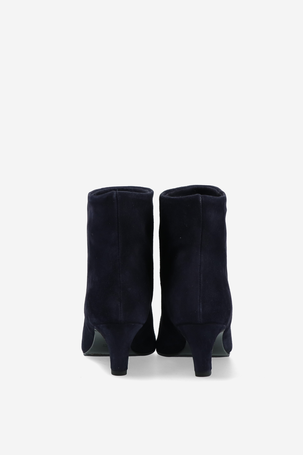 Pointed-toe suede ankle boots