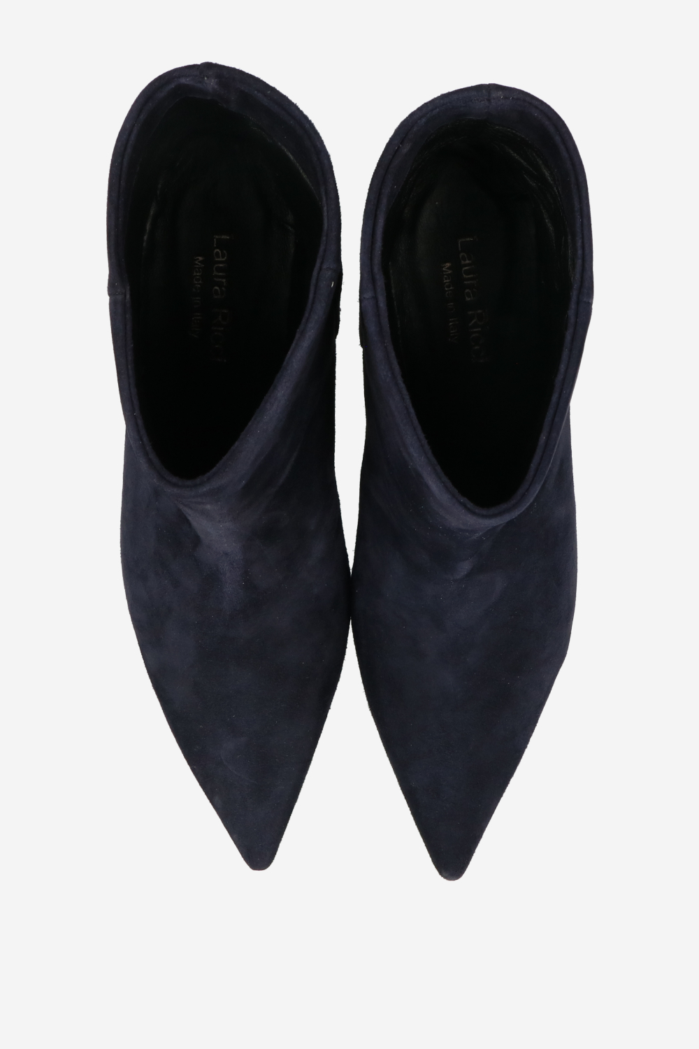 Pointed-toe suede ankle boots