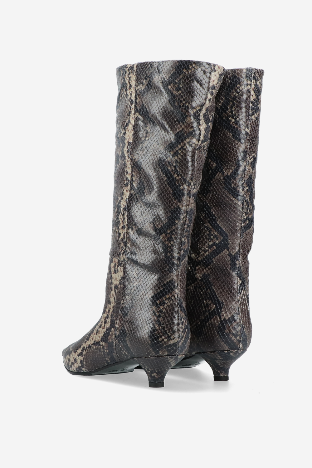 Slouchy pitone leather boots