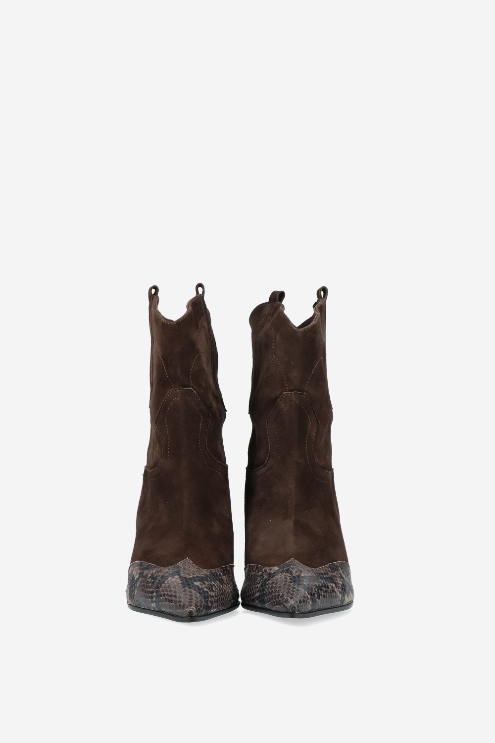 Pointed-toe suede boots