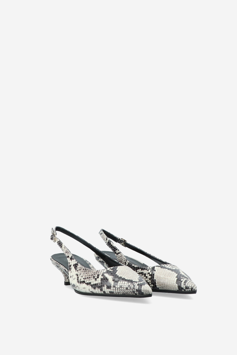 Pointed-toe leather slingbacks