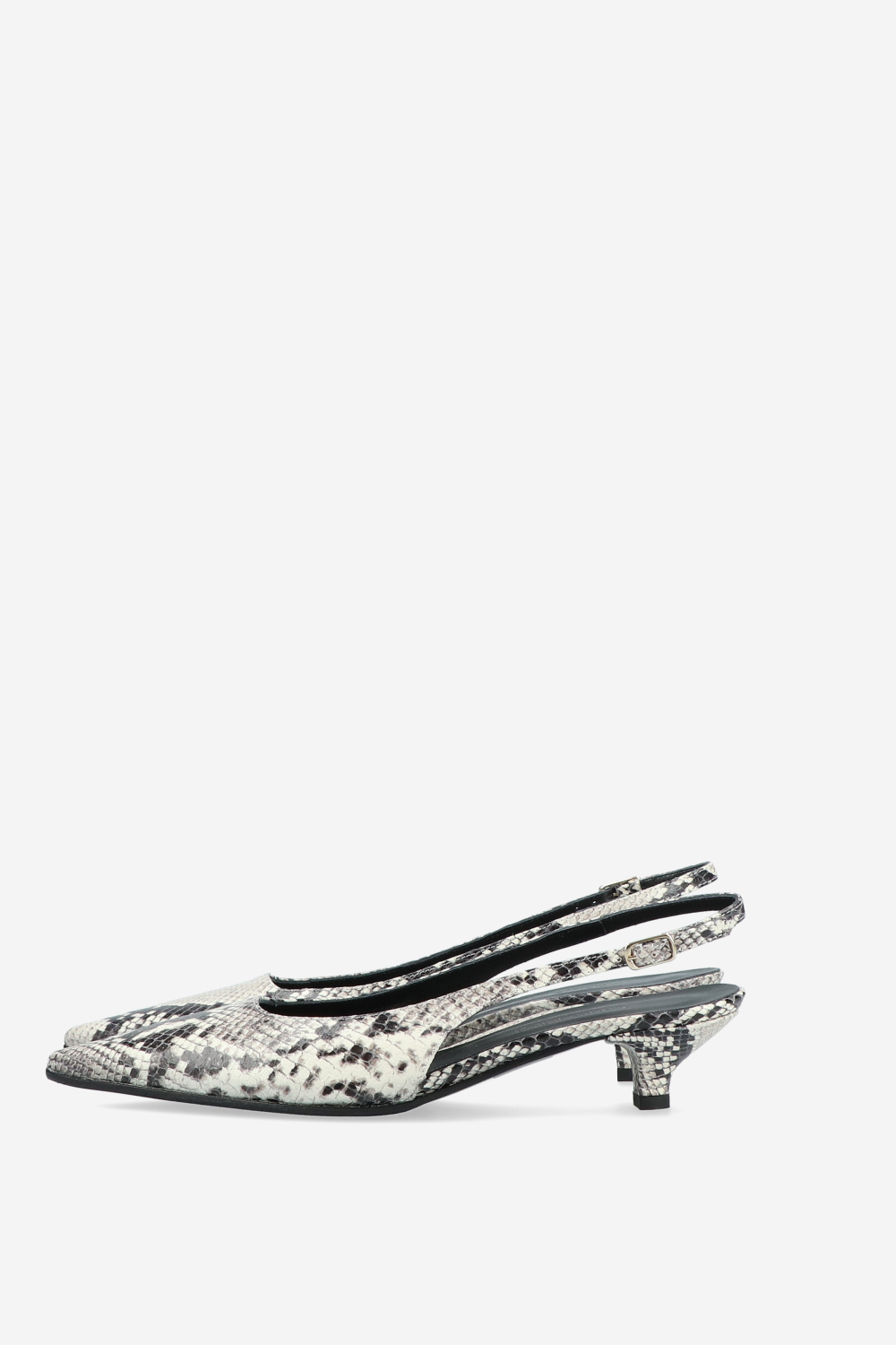 Pointed-toe leather slingbacks