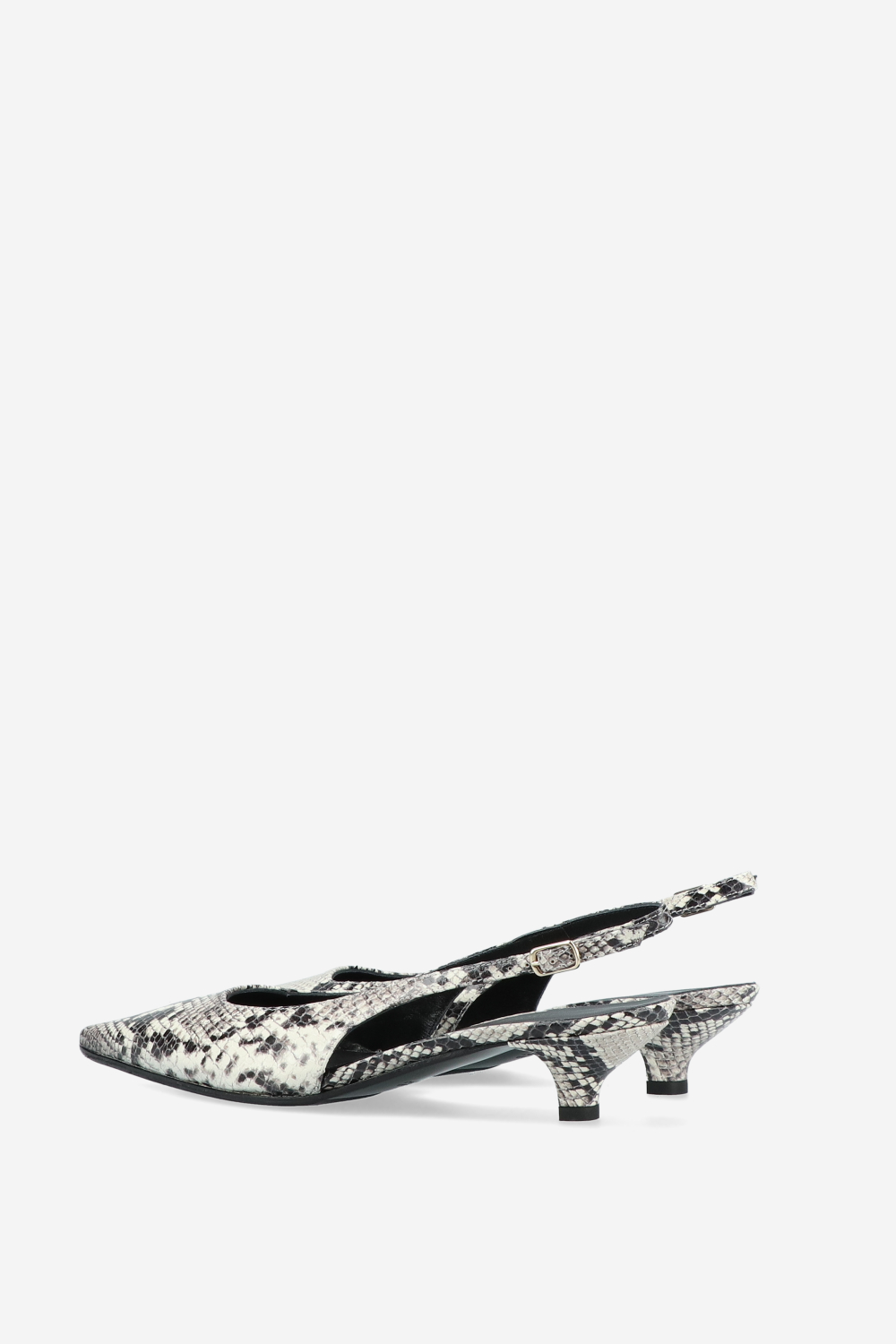 Pointed-toe leather slingbacks