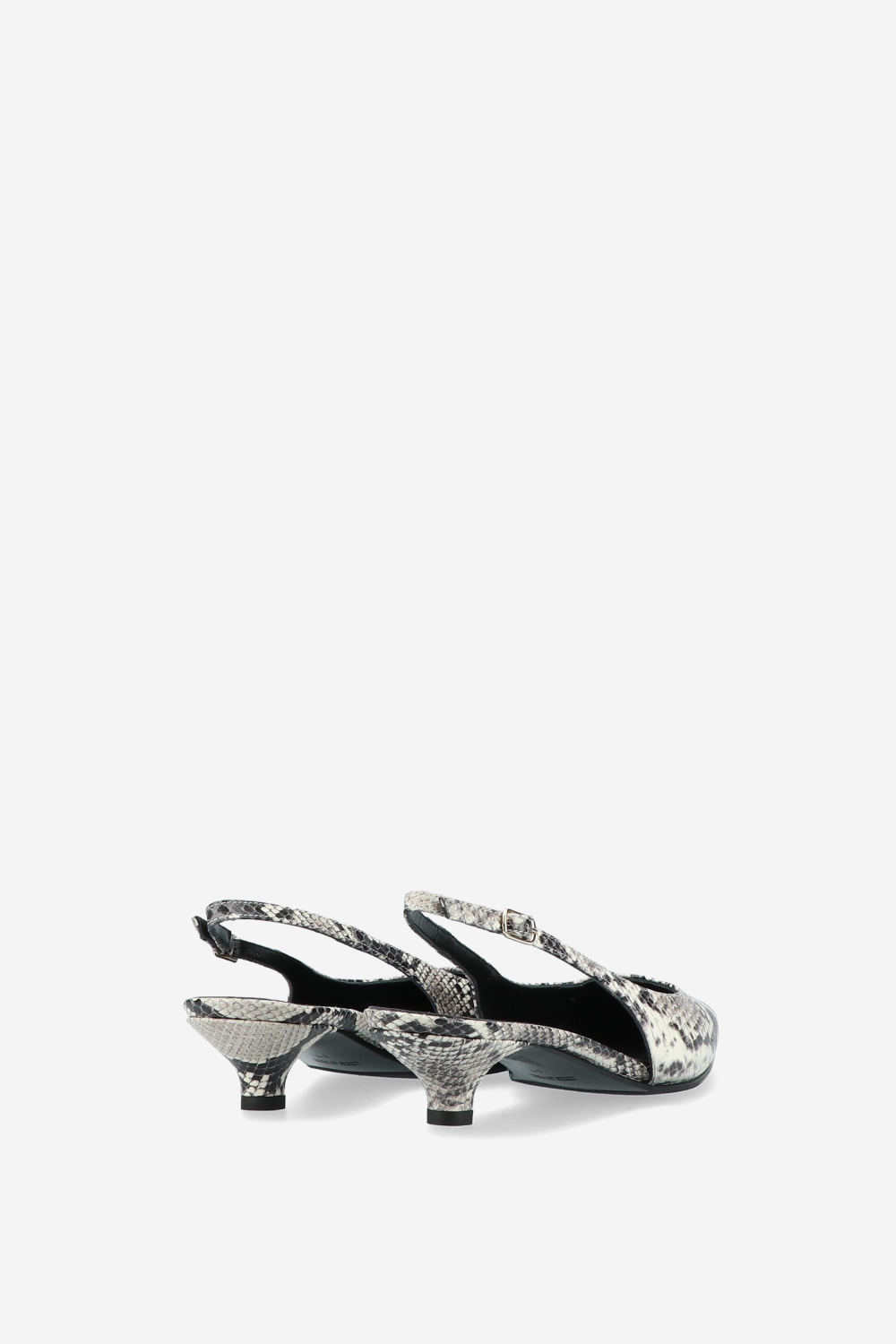 Pointed-toe leather slingbacks