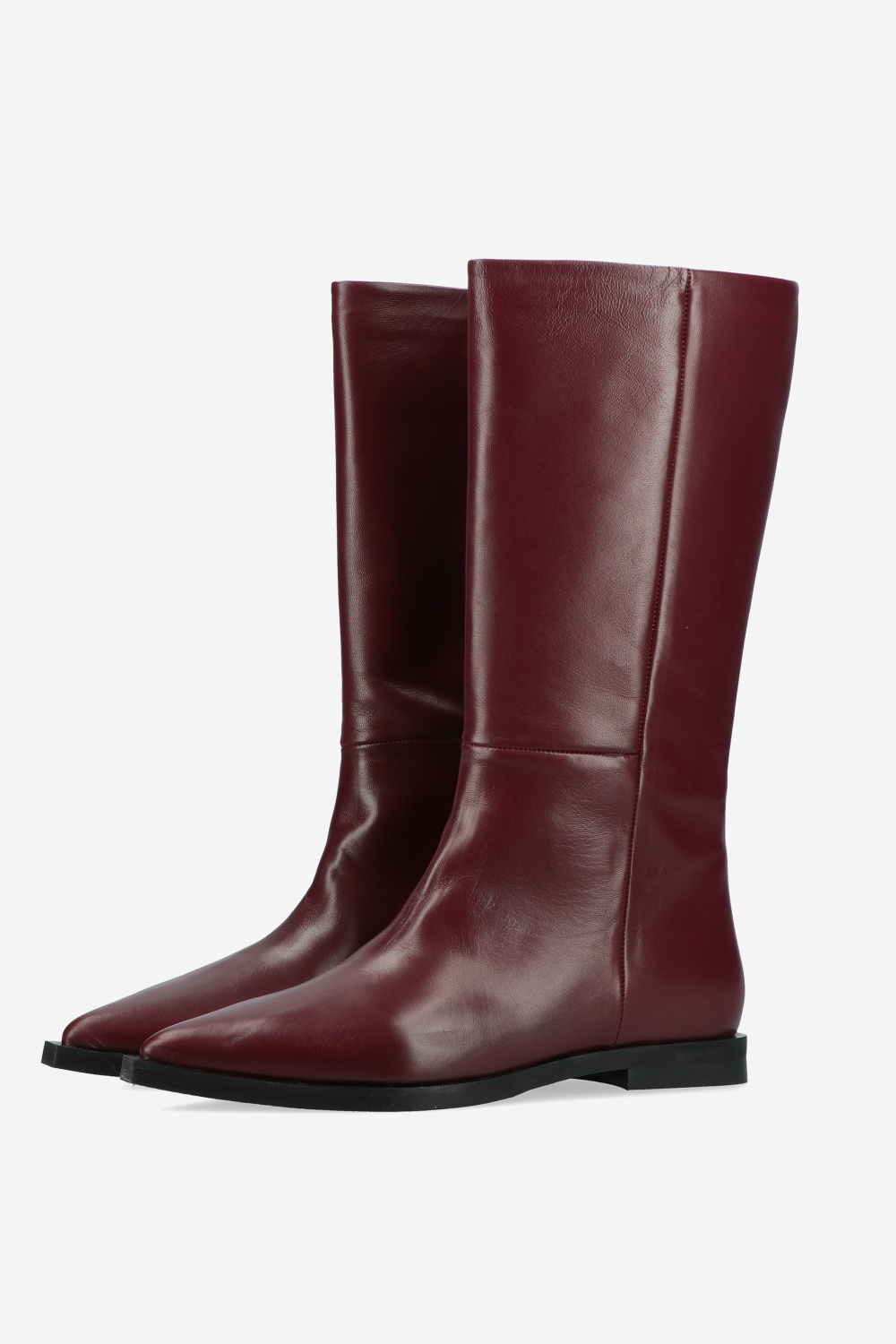 Slouchy leather boots