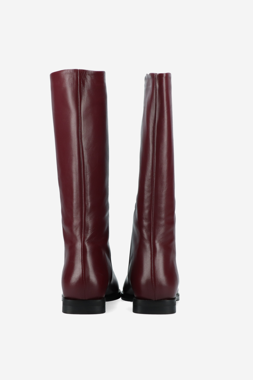 Slouchy leather boots