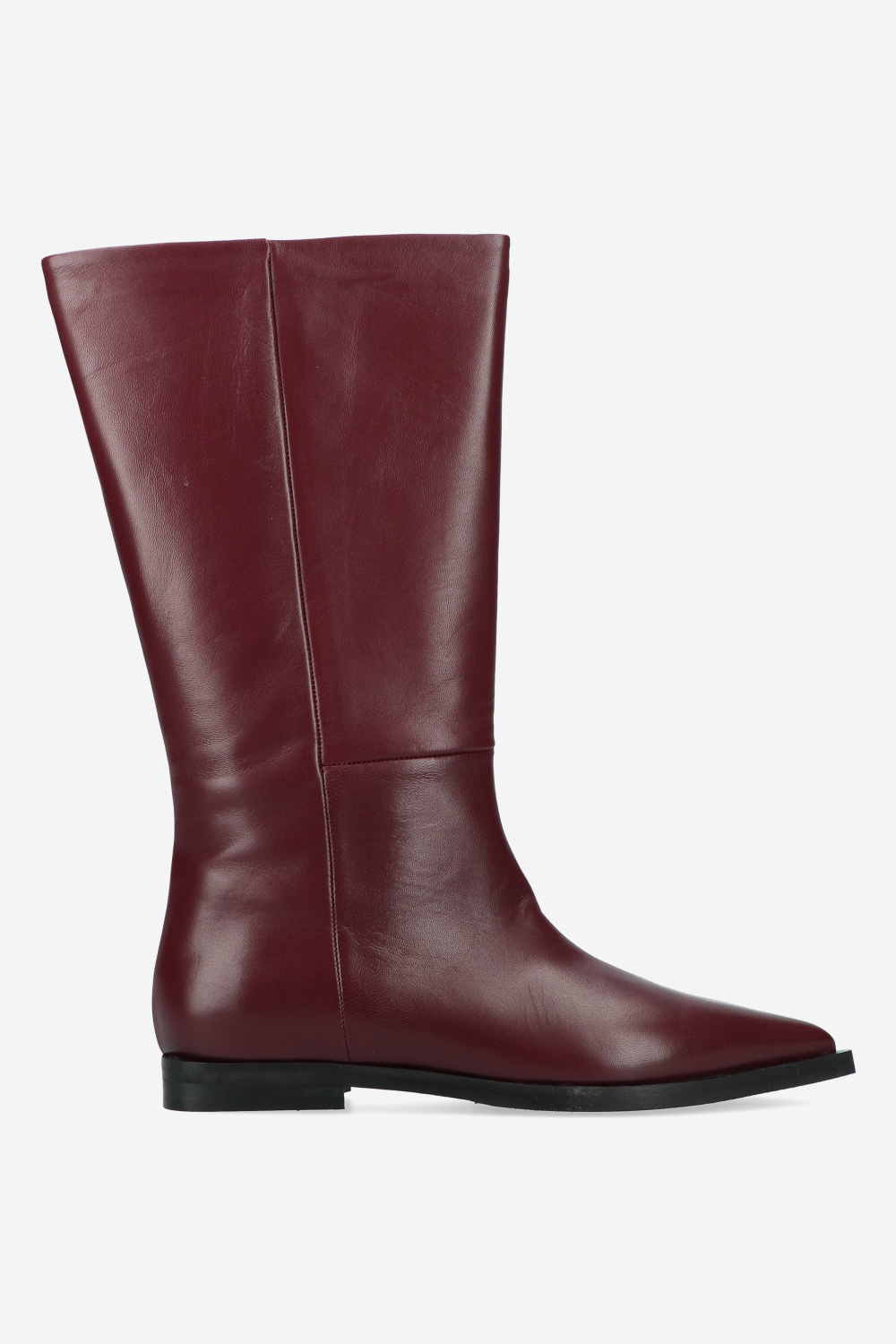 Slouchy leather boots