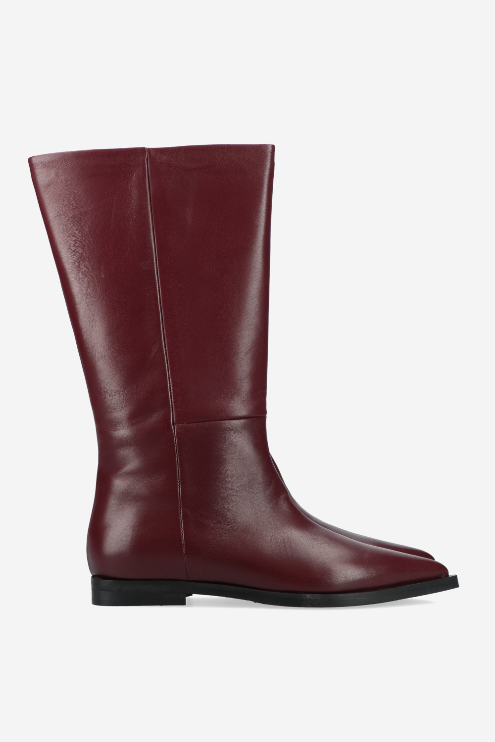 Slouchy leather boots