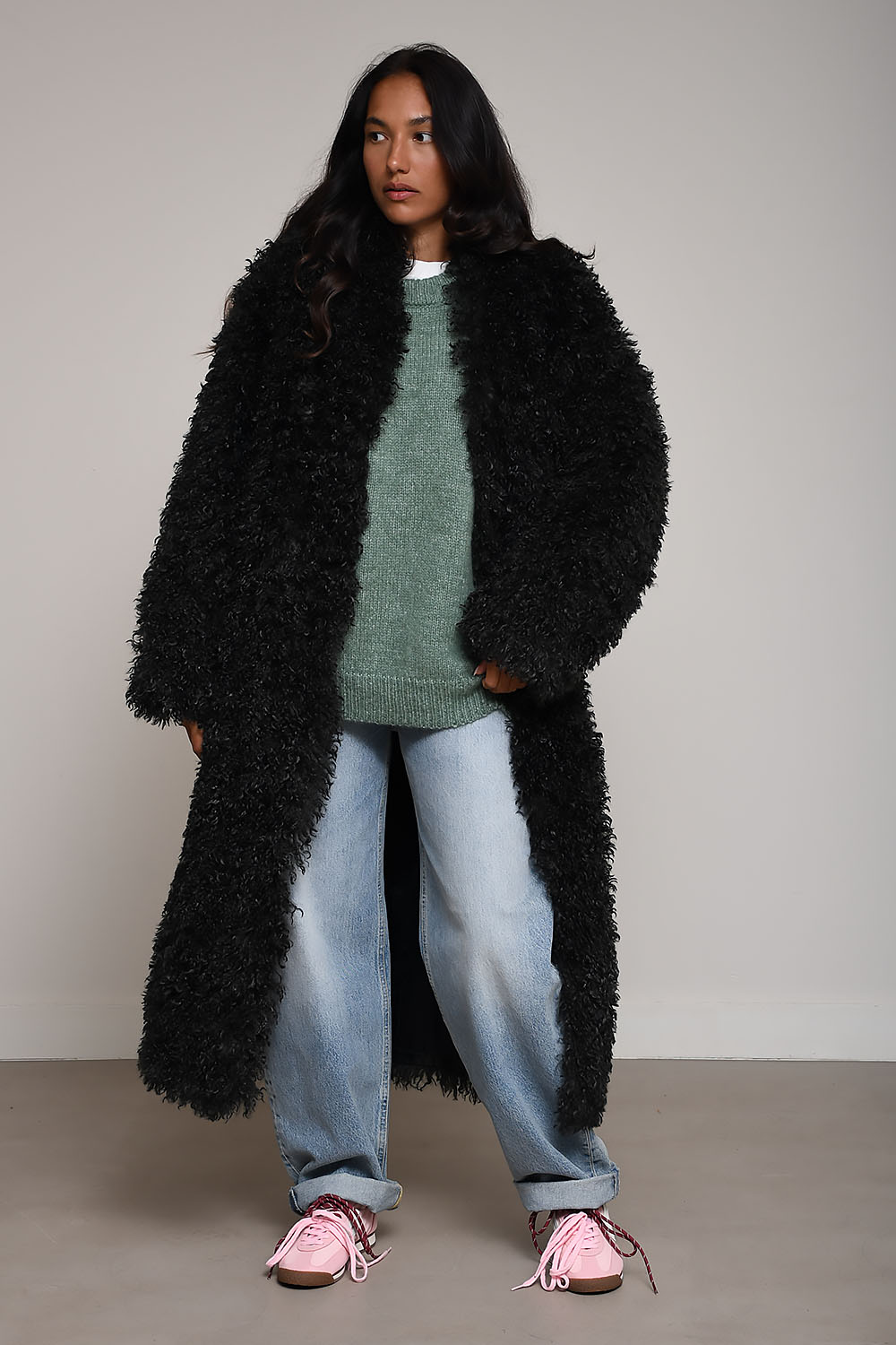 Stand Studio - Carolina curly faux fur long coat