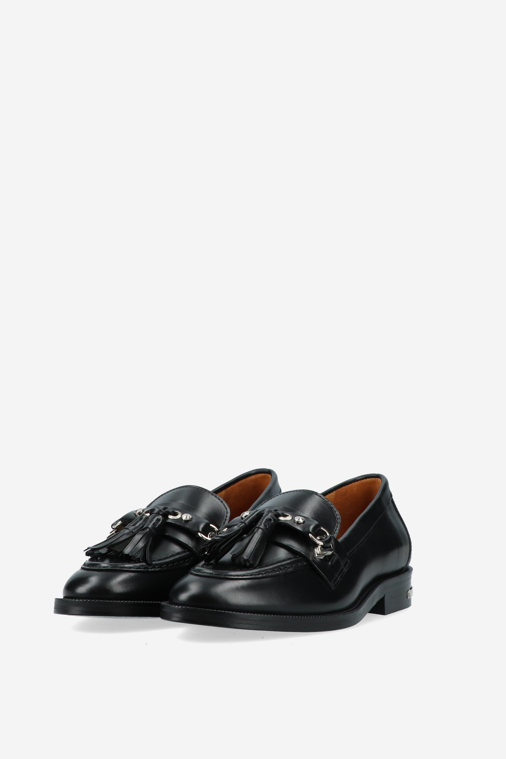 Polished leather loafers