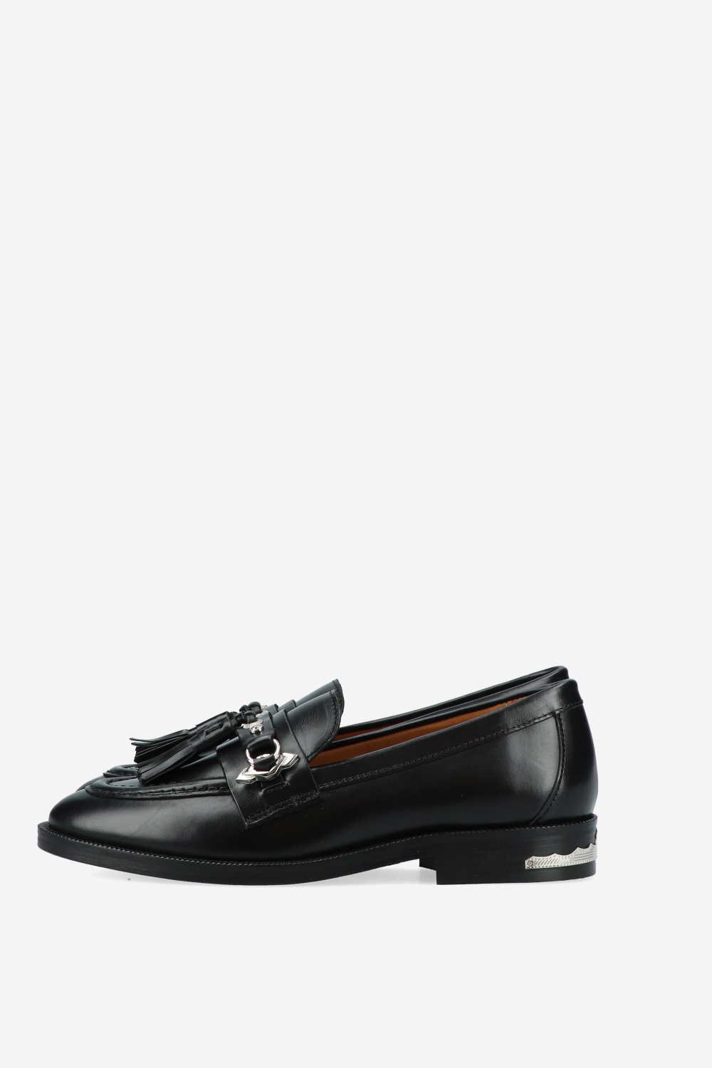 Polished leather loafers